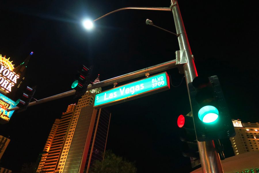 Las-Vegas-street-sign